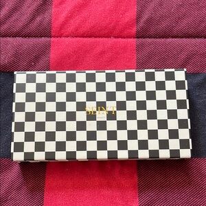 SEINT Beauty Checkered Palette